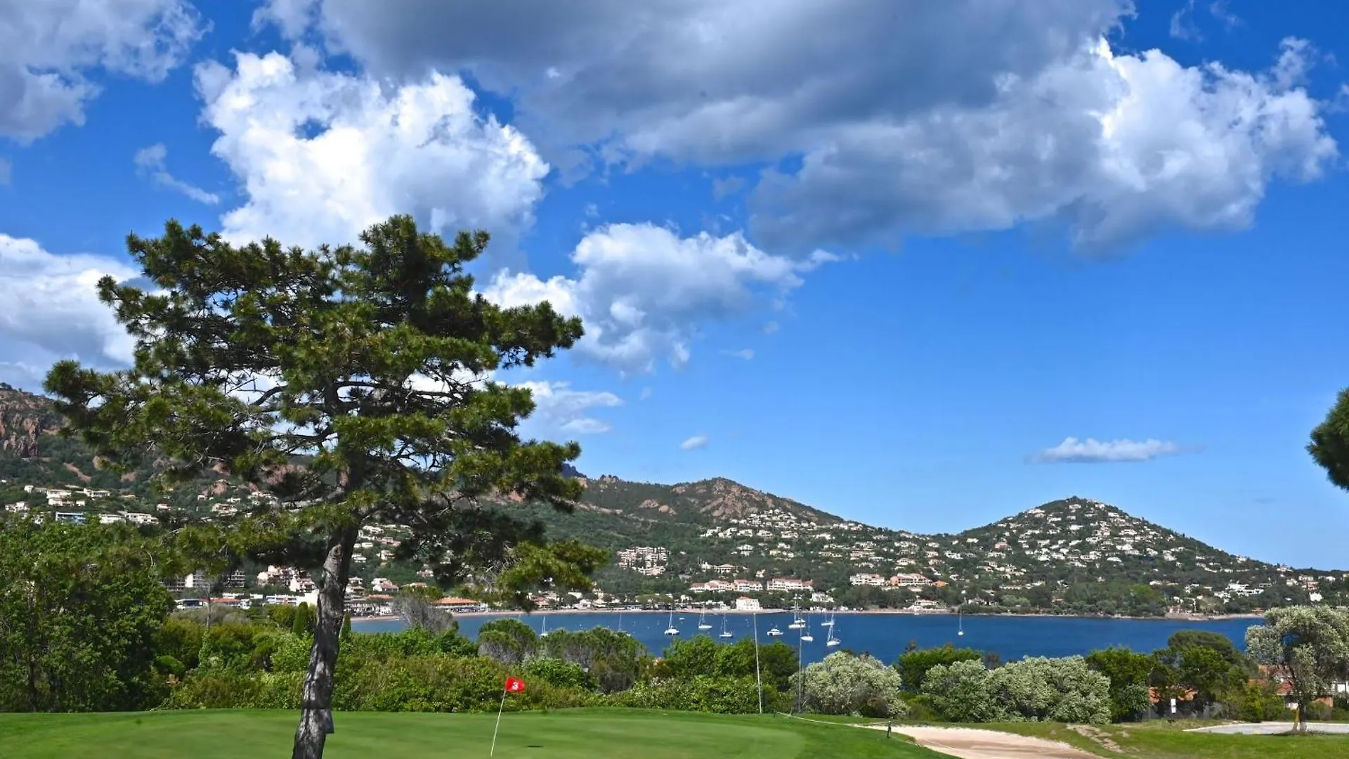 Apartment Village Cap Esterel - L'Esquinade-109 By Interhome Saint-Raphael