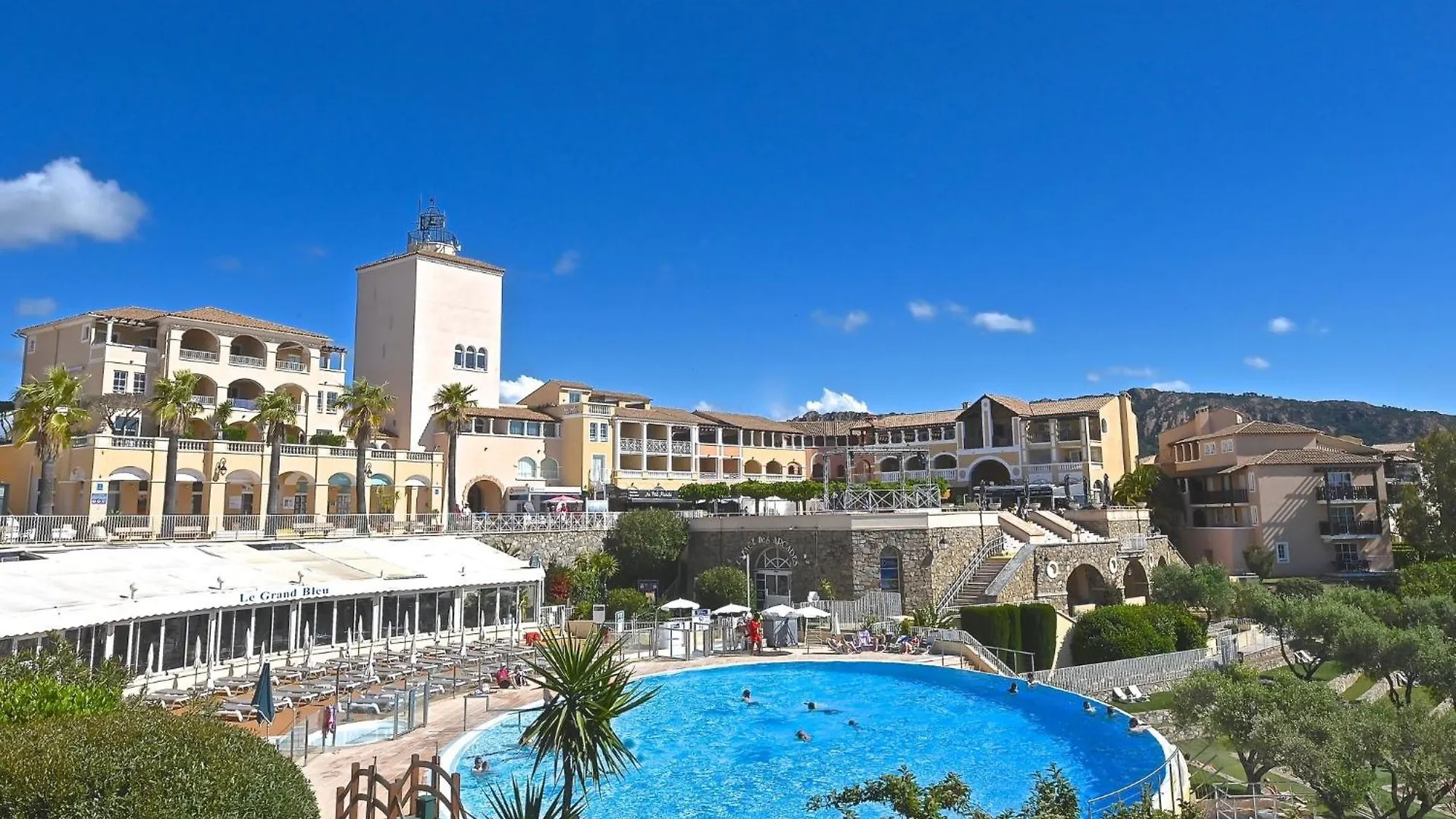 Apartment Village Cap Esterel - L'Esquinade-109 By Interhome Saint-Raphael