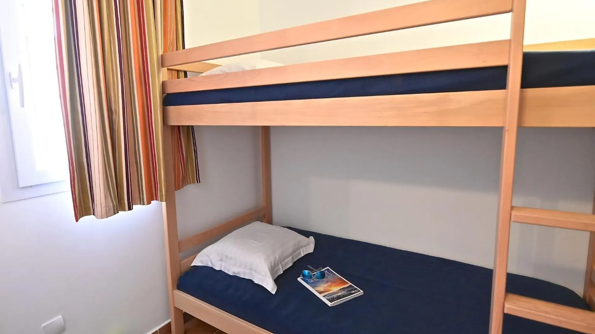 Apartment Village Cap Esterel - L'Esquinade-109 By Interhome Saint-Raphael